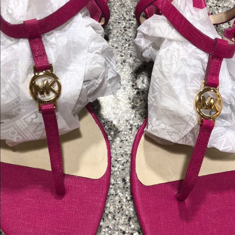 MICHAEL KORS - Picture 2 of 8